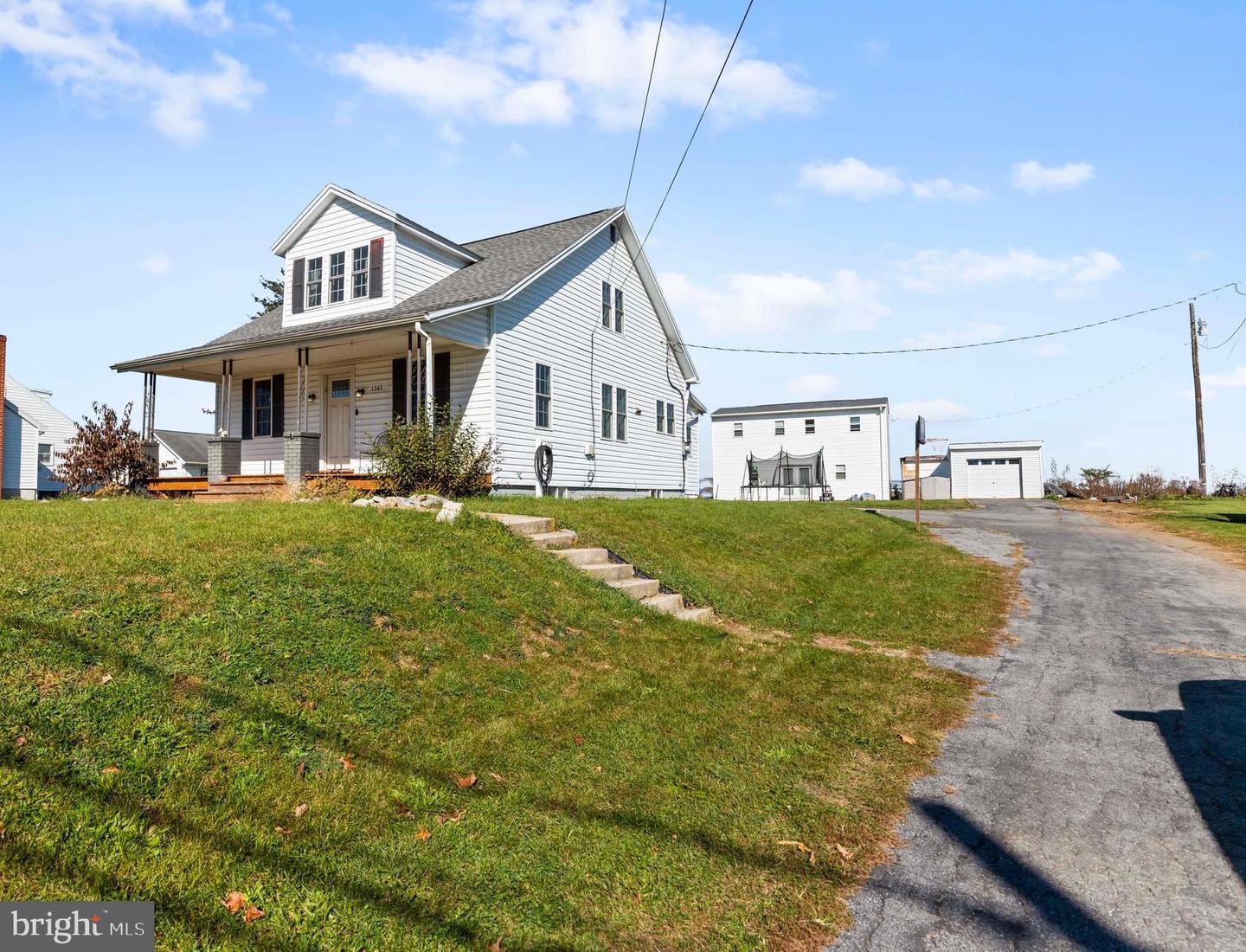 1565 Orrstown Road #5 Property Photo 3