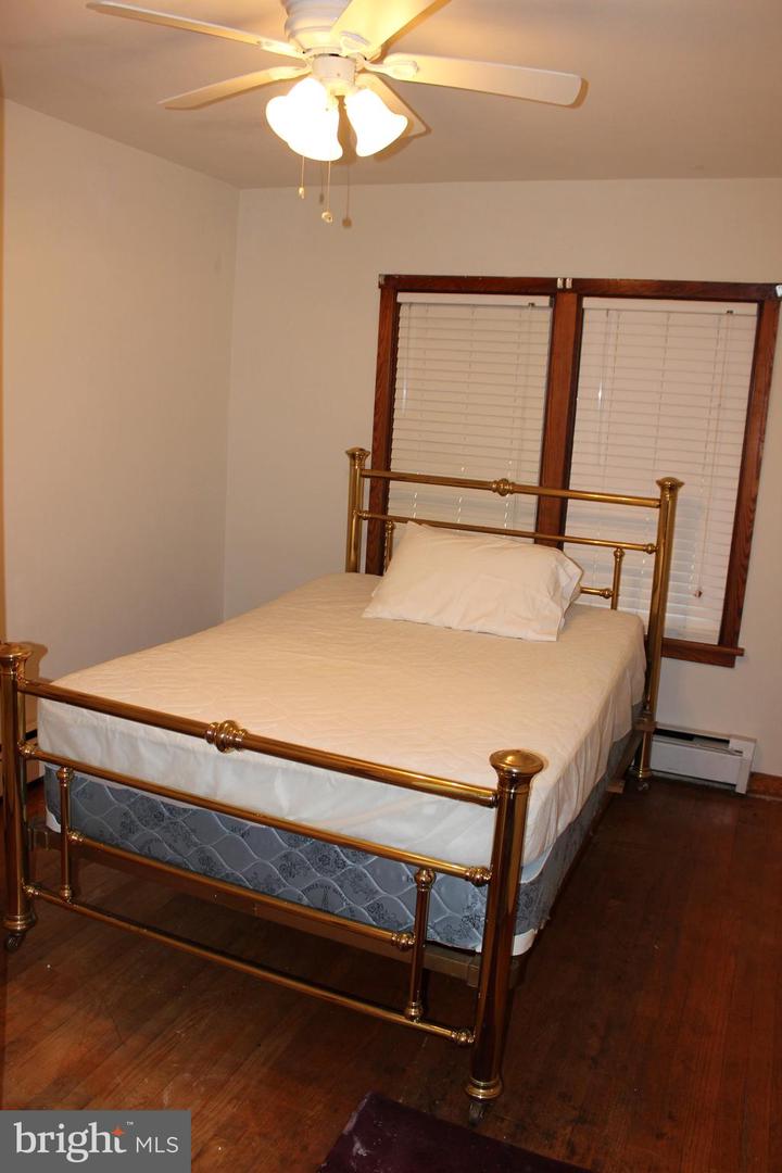 61 S Carl Avenue Property Photo 9