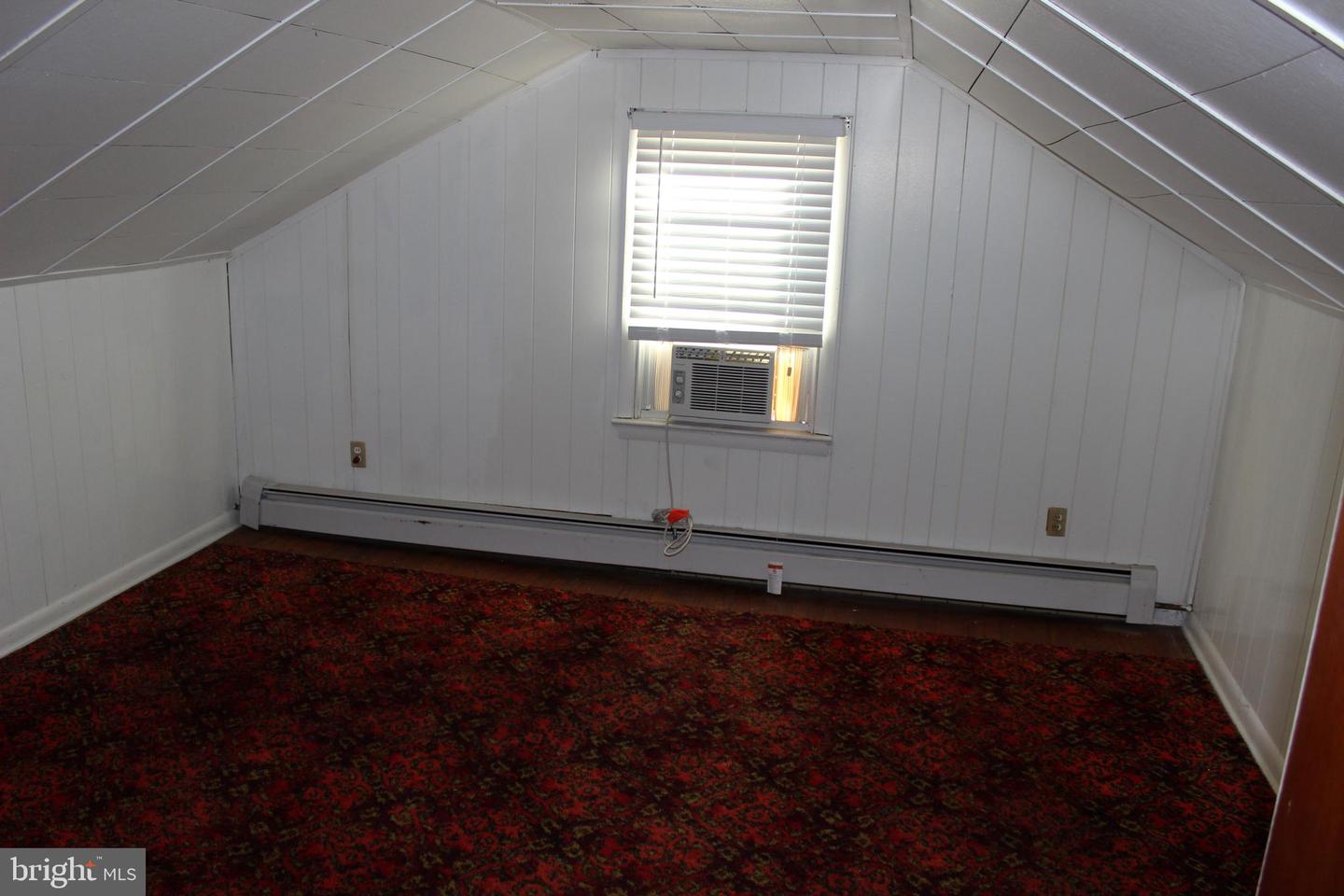 61 S Carl Avenue Property Photo 12