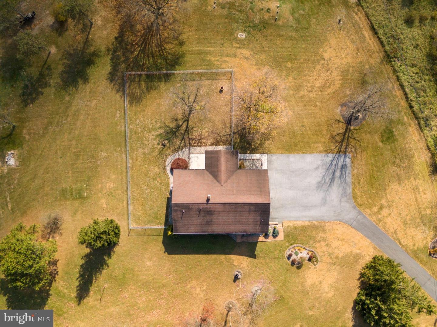 4562 Edenville Road Property Photo 34