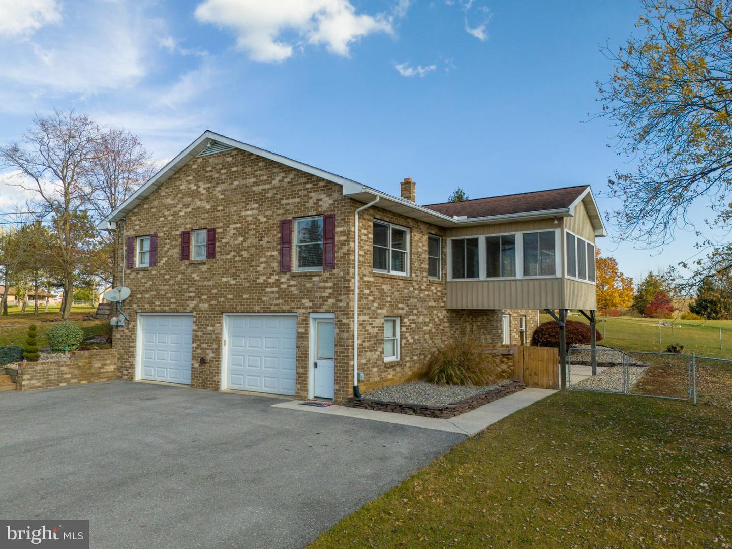 4562 Edenville Road Property Photo 44