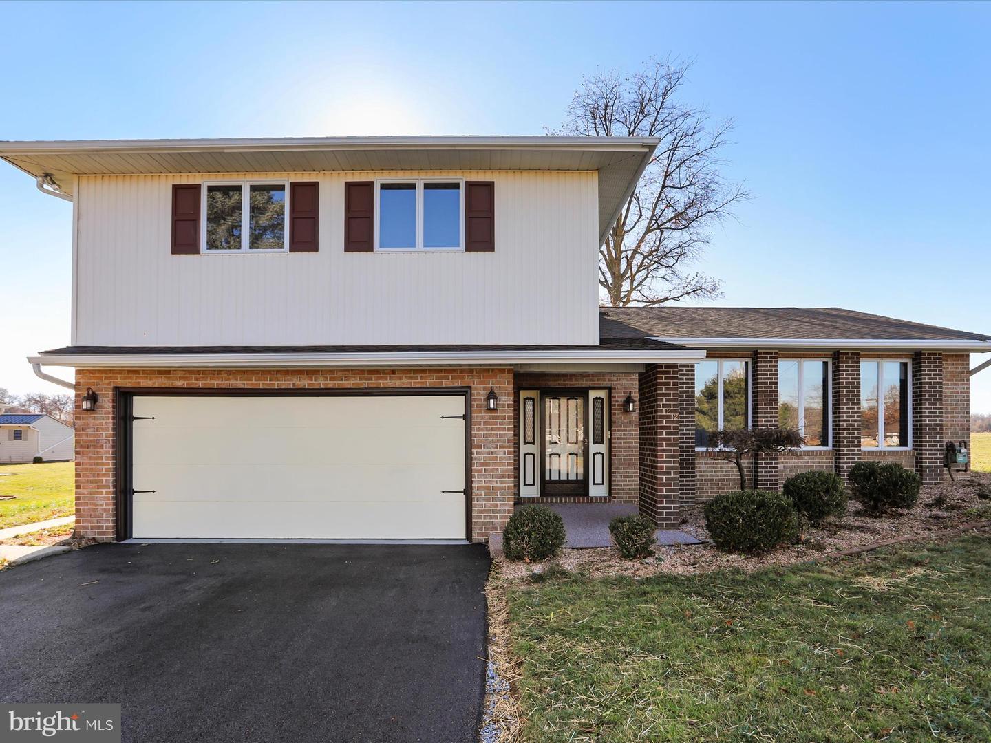122 Walnut Street Property Photo