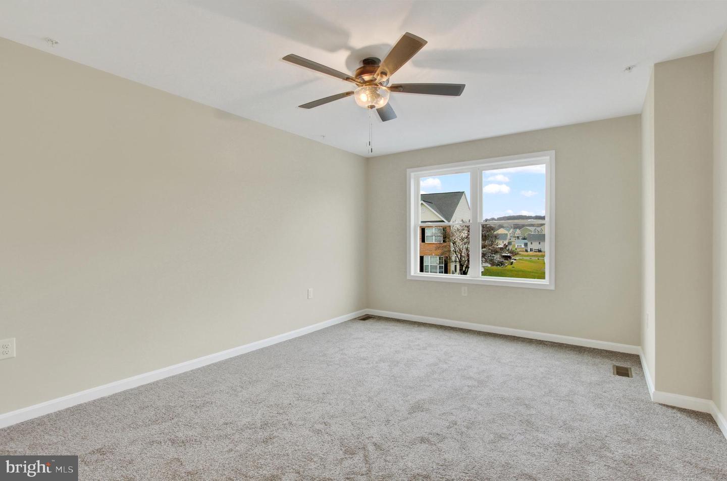 8860 Hillside Way Property Photo 13