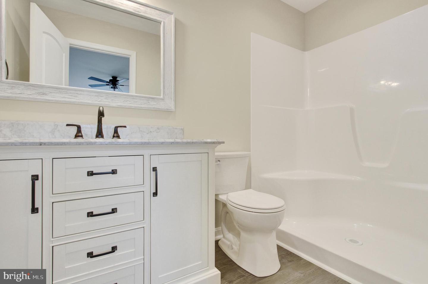 8860 Hillside Way Property Photo 15