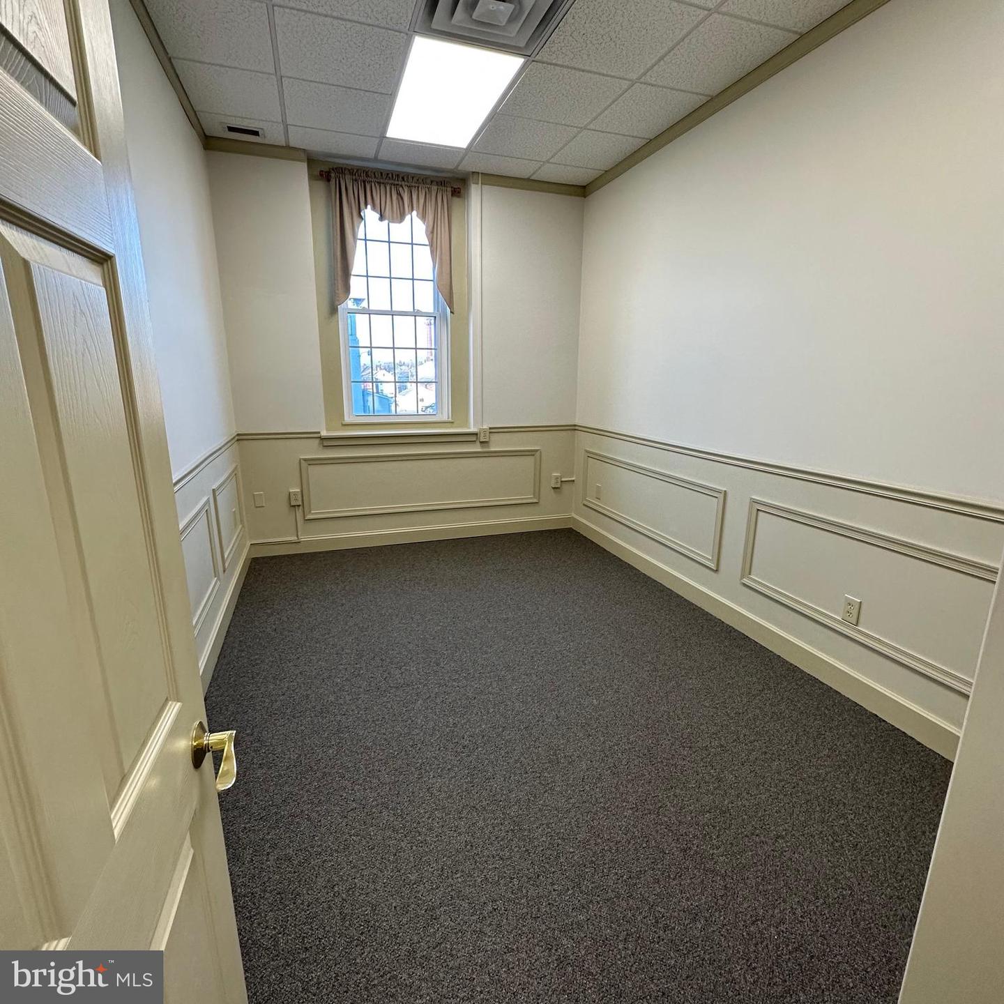 230 Lincoln Way East #suite A Property Photo 14