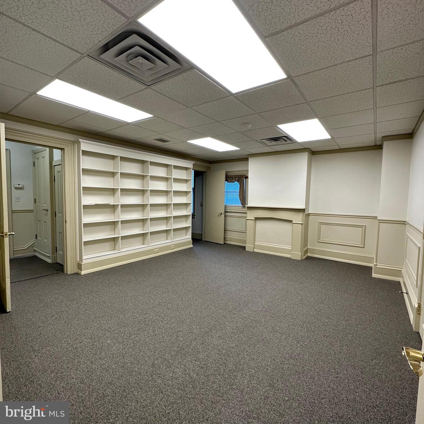 230 Lincoln Way East #suite B Property Photo 6