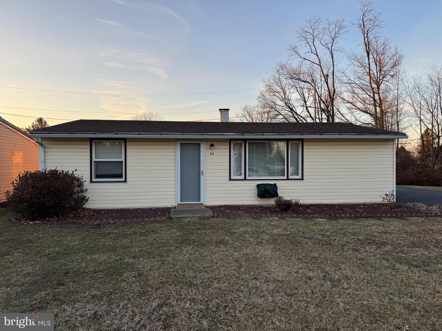 43 Forest Avenue Property Photo