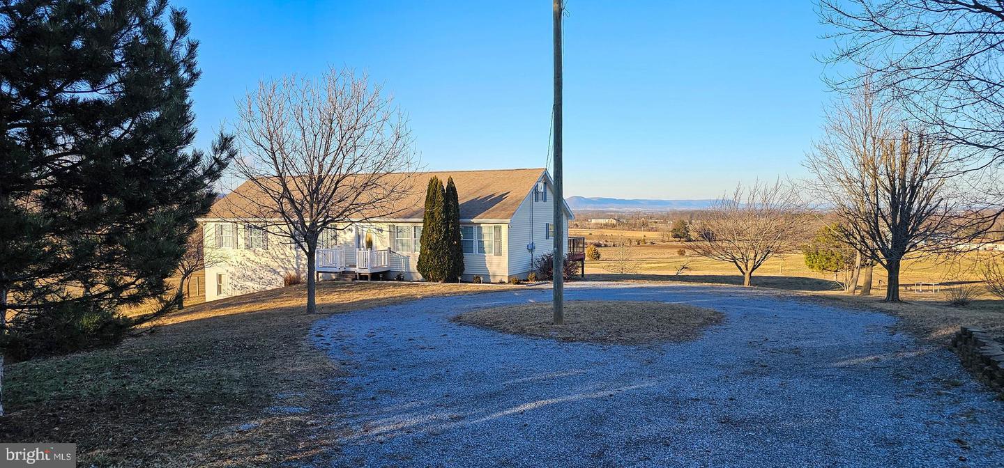 10039 Knob Road Property Photo