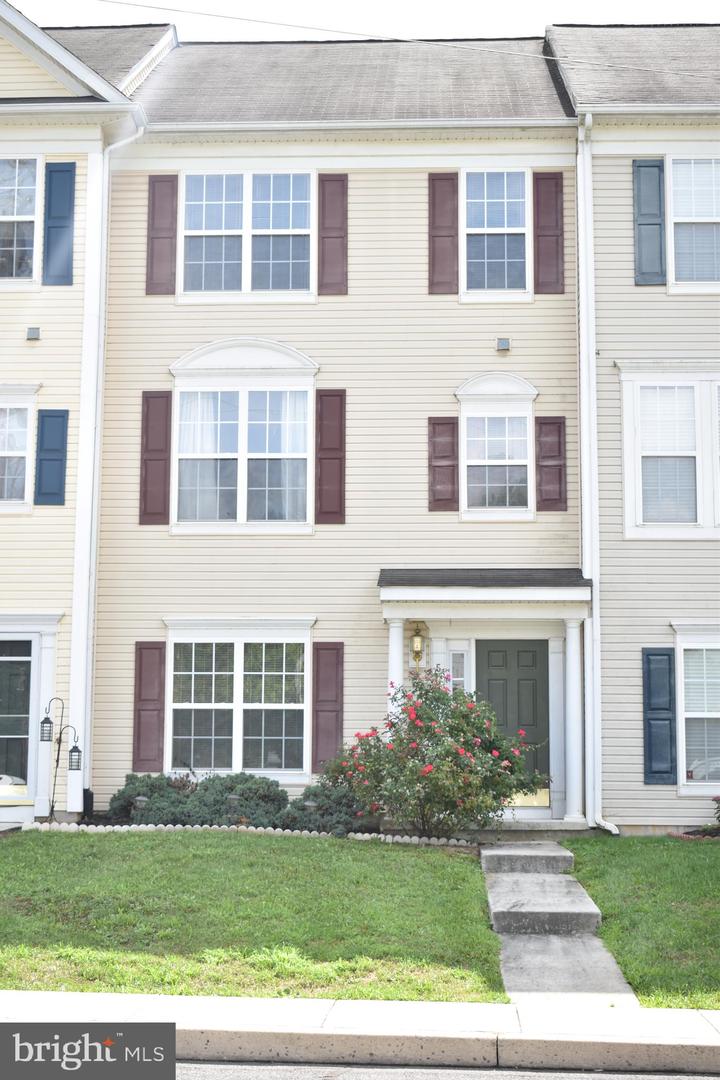 Antrim Crossing Real Estate Listings Main Image