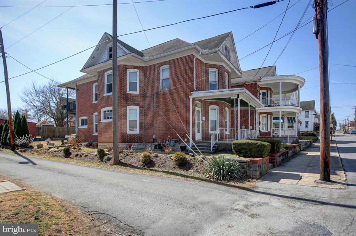 183 Cleveland Ave Property Photo