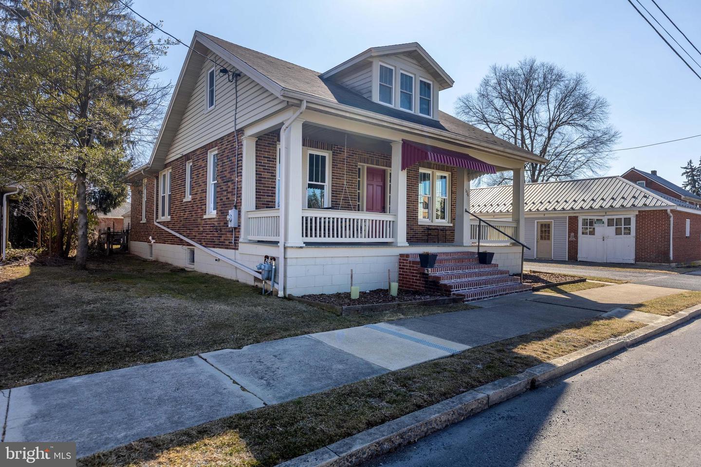 136 Garber Street Property Photo