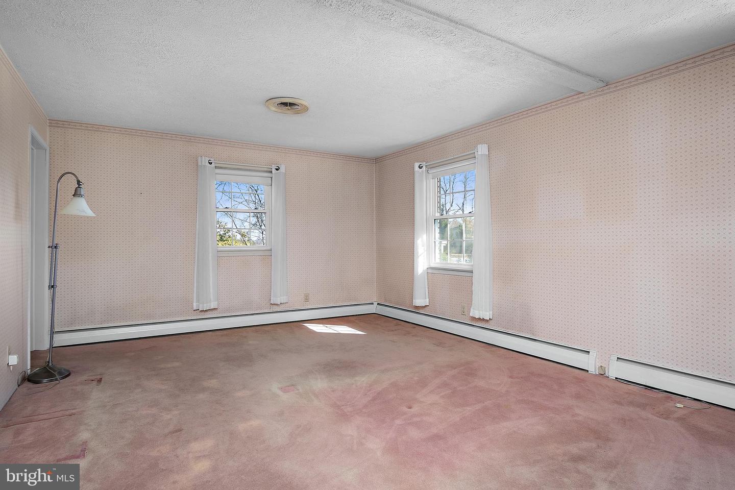 470 Overhill Dr Property Photo 17