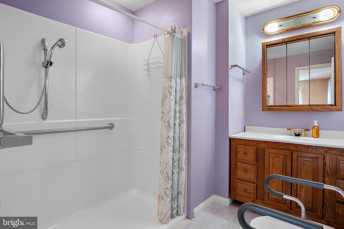 470 Overhill Dr Property Photo 18