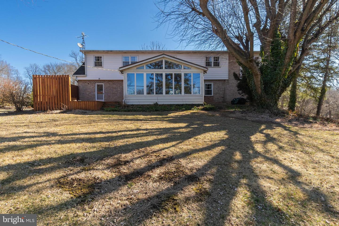 470 Overhill Dr Property Photo 35
