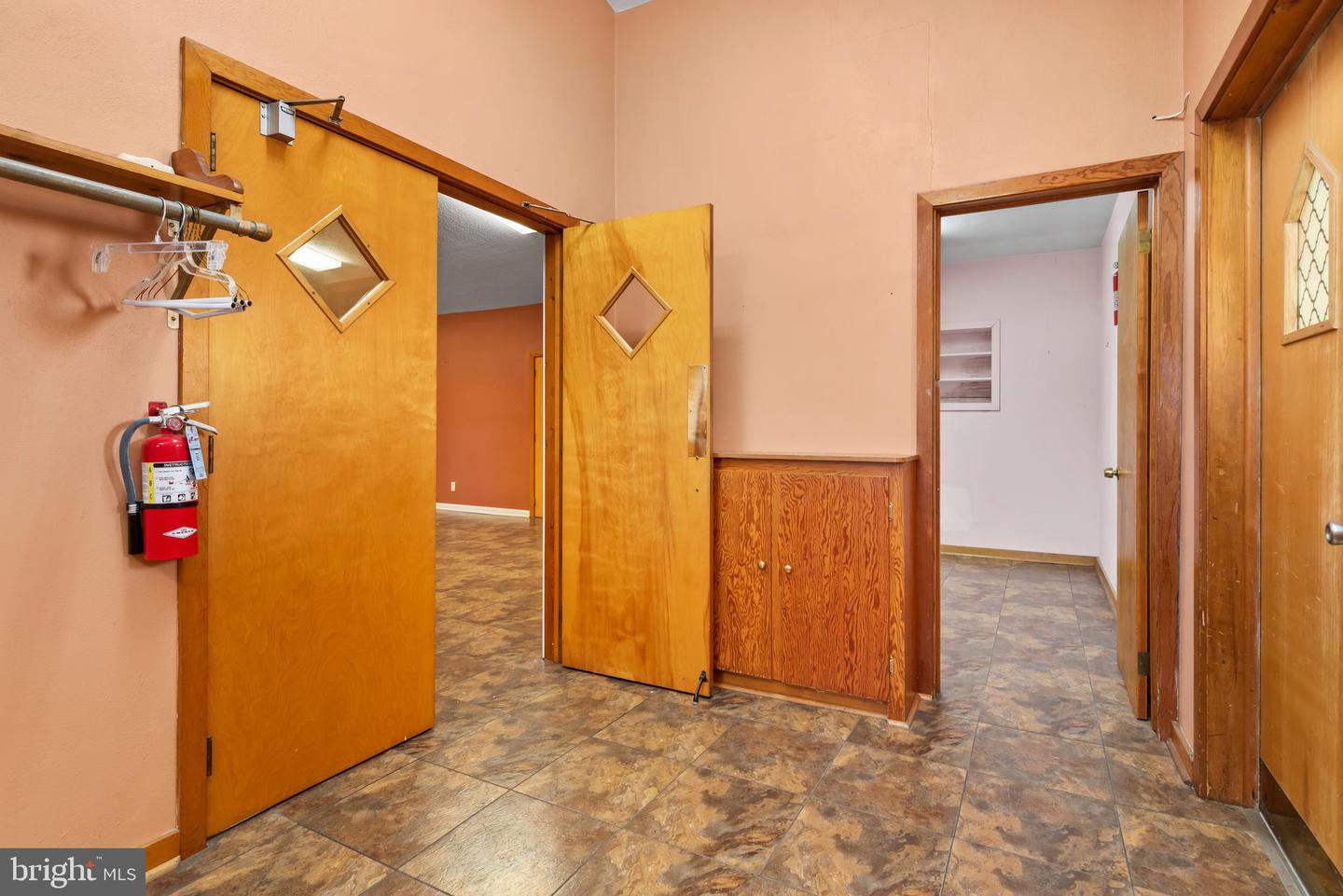 2249 Roxbury Road Property Photo 14