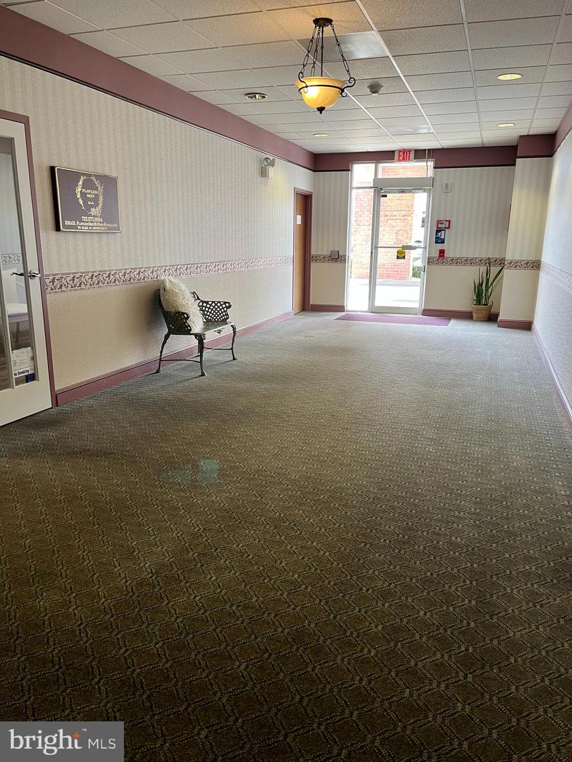 765 Fifth Ave #suites A Property Photo 4