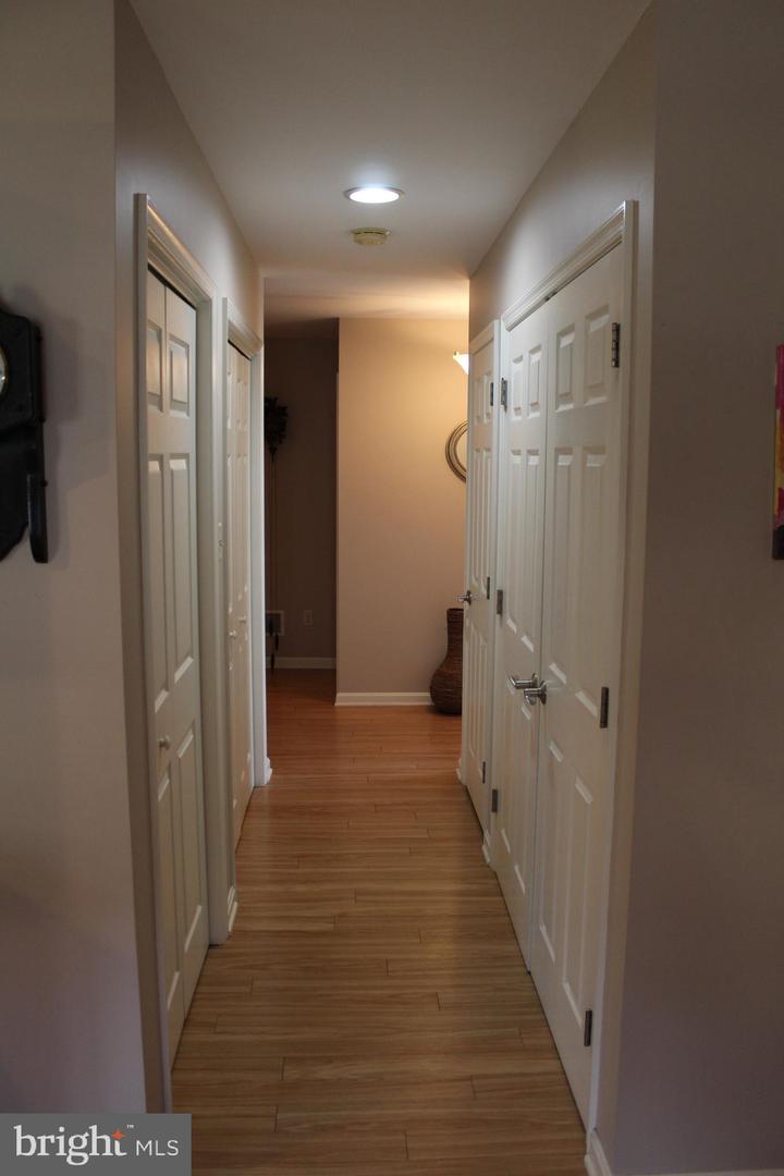 197 Parkwood Drive #320 Property Photo 6