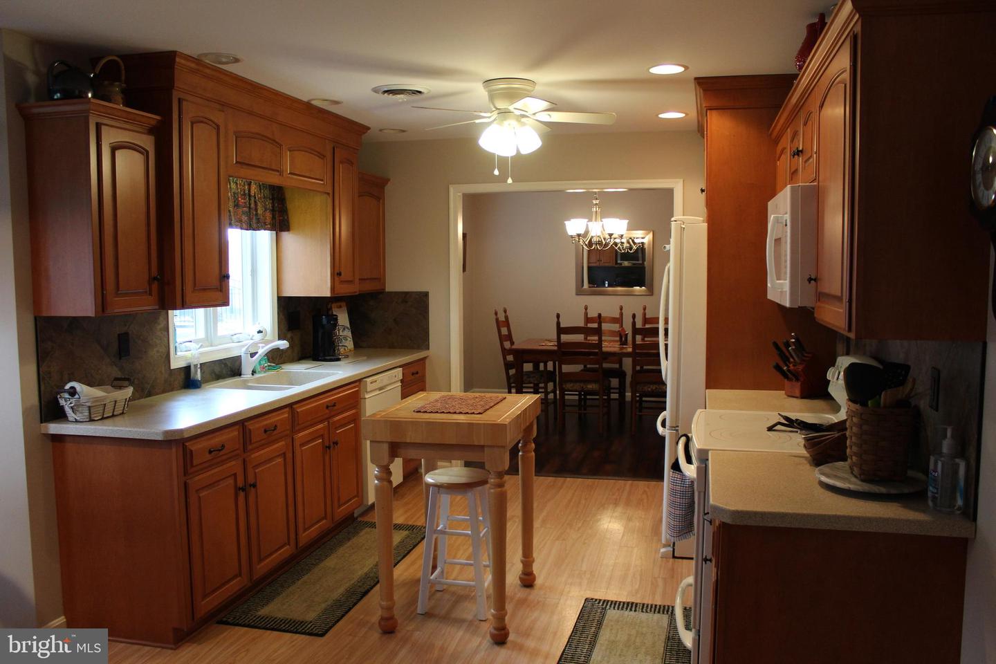 197 Parkwood Drive #320 Property Photo 22