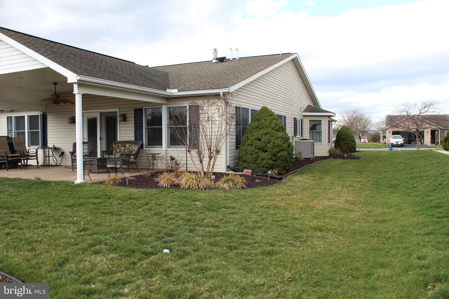 197 Parkwood Drive #320 Property Photo 25