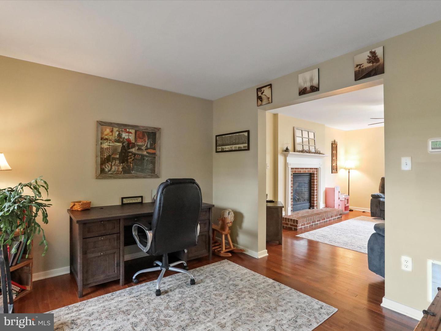 10958 Doeshire Ter Property Photo 11