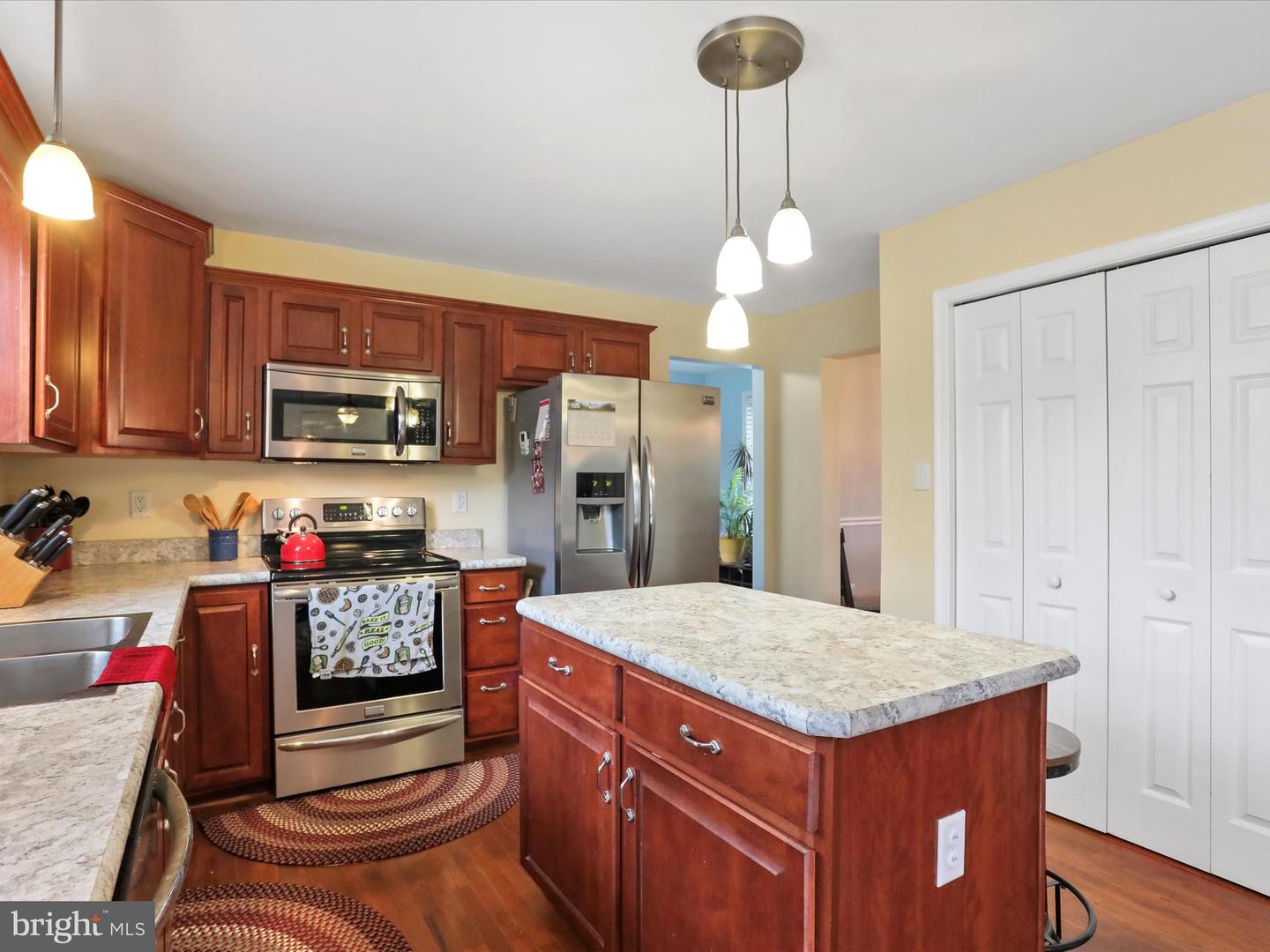 10958 Doeshire Ter Property Photo 18