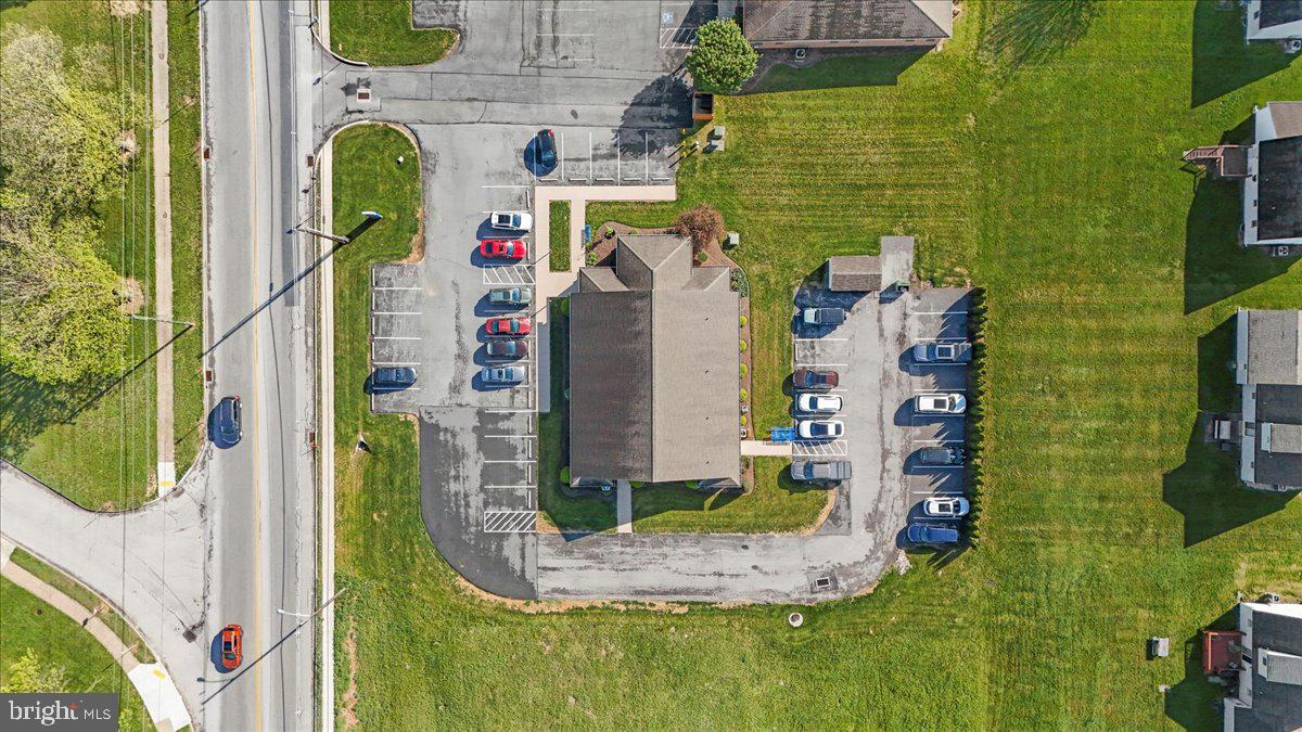1920 Scotland Ave Property Photo 13