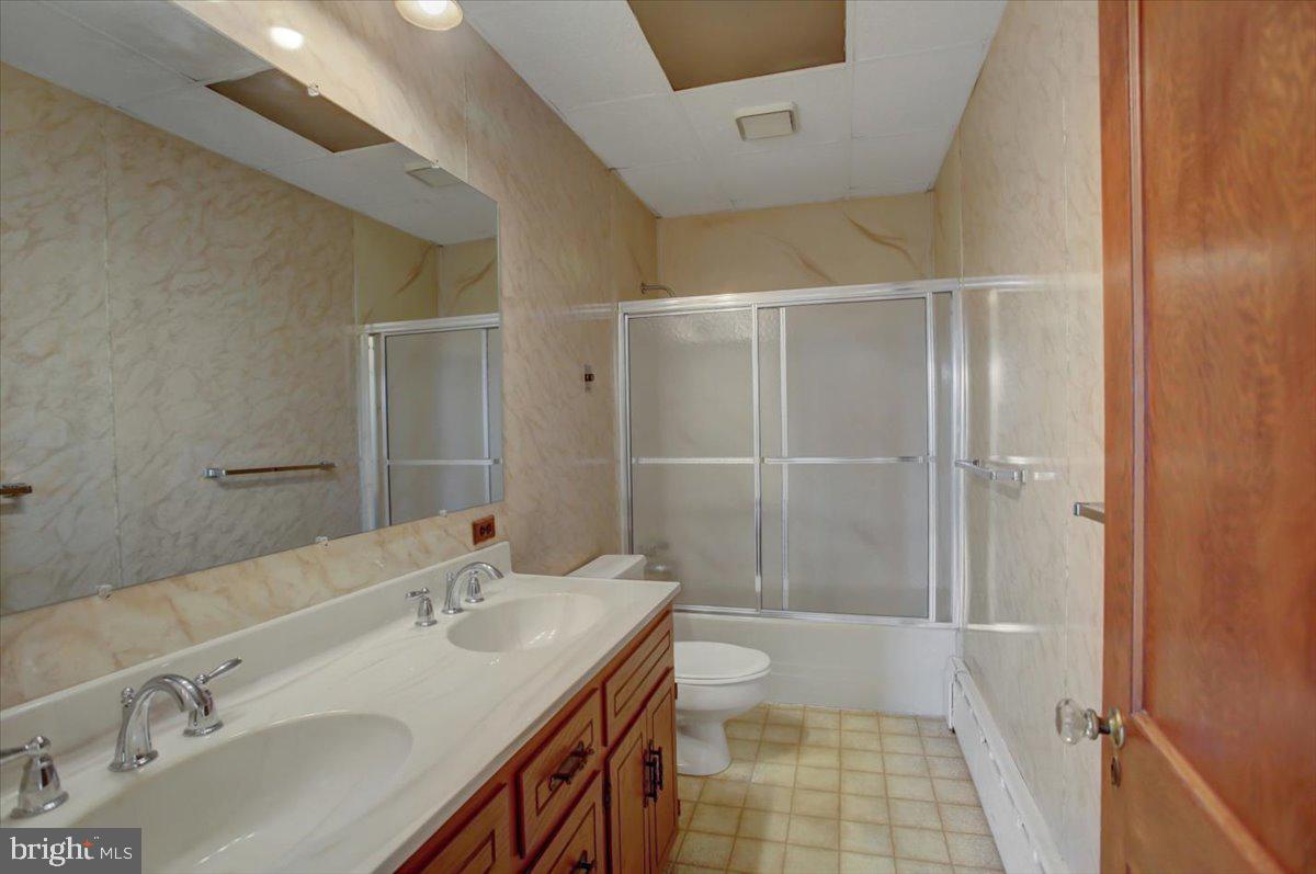 10796 E Buchanan Trail East E Property Photo 31