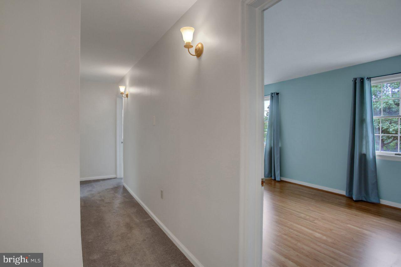 1734 Blakewood Dr Property Photo 23