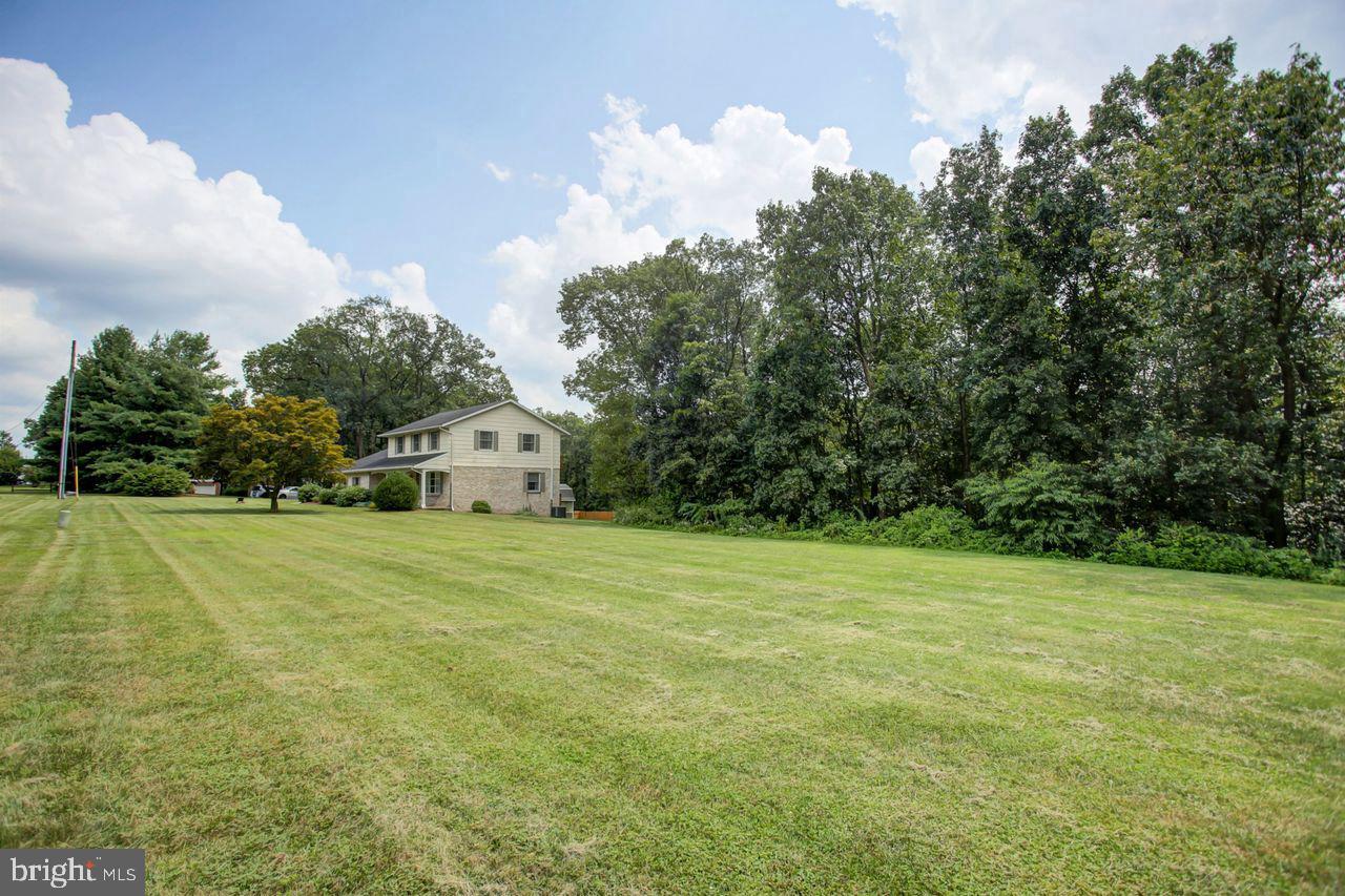 1734 Blakewood Dr Property Photo 45