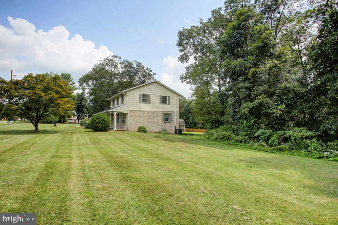 1734 Blakewood Dr Property Photo 46