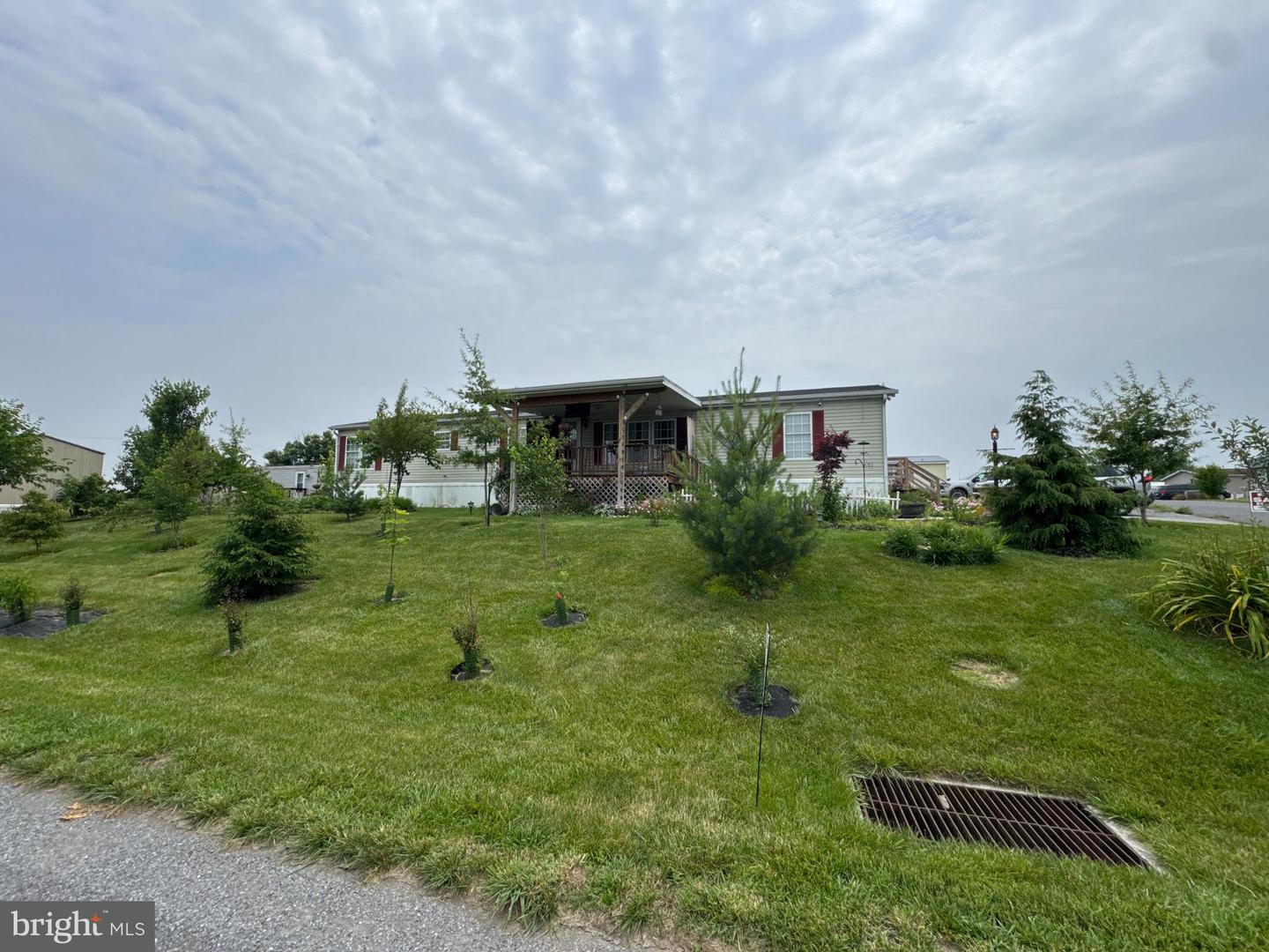 142 Pleasantwood Avenue Property Photo 1