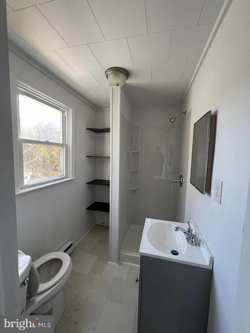201 Mount Airy Ave Property Photo 13