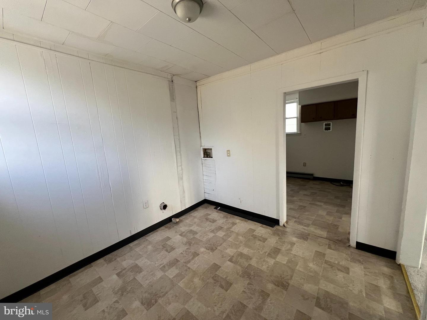 201 Mount Airy Ave Property Photo 14
