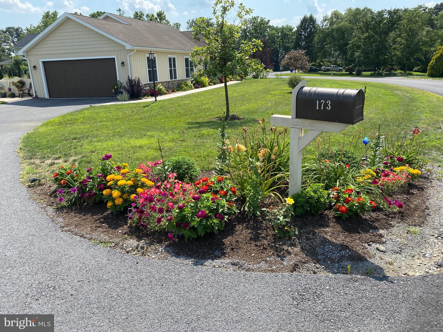 173 Buckingham Drive Dr Property Photo 1