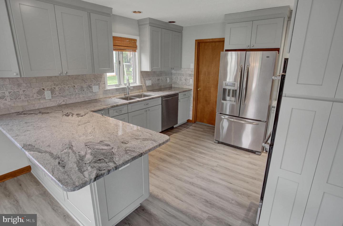 10050 Mccreary Road Property Photo 26