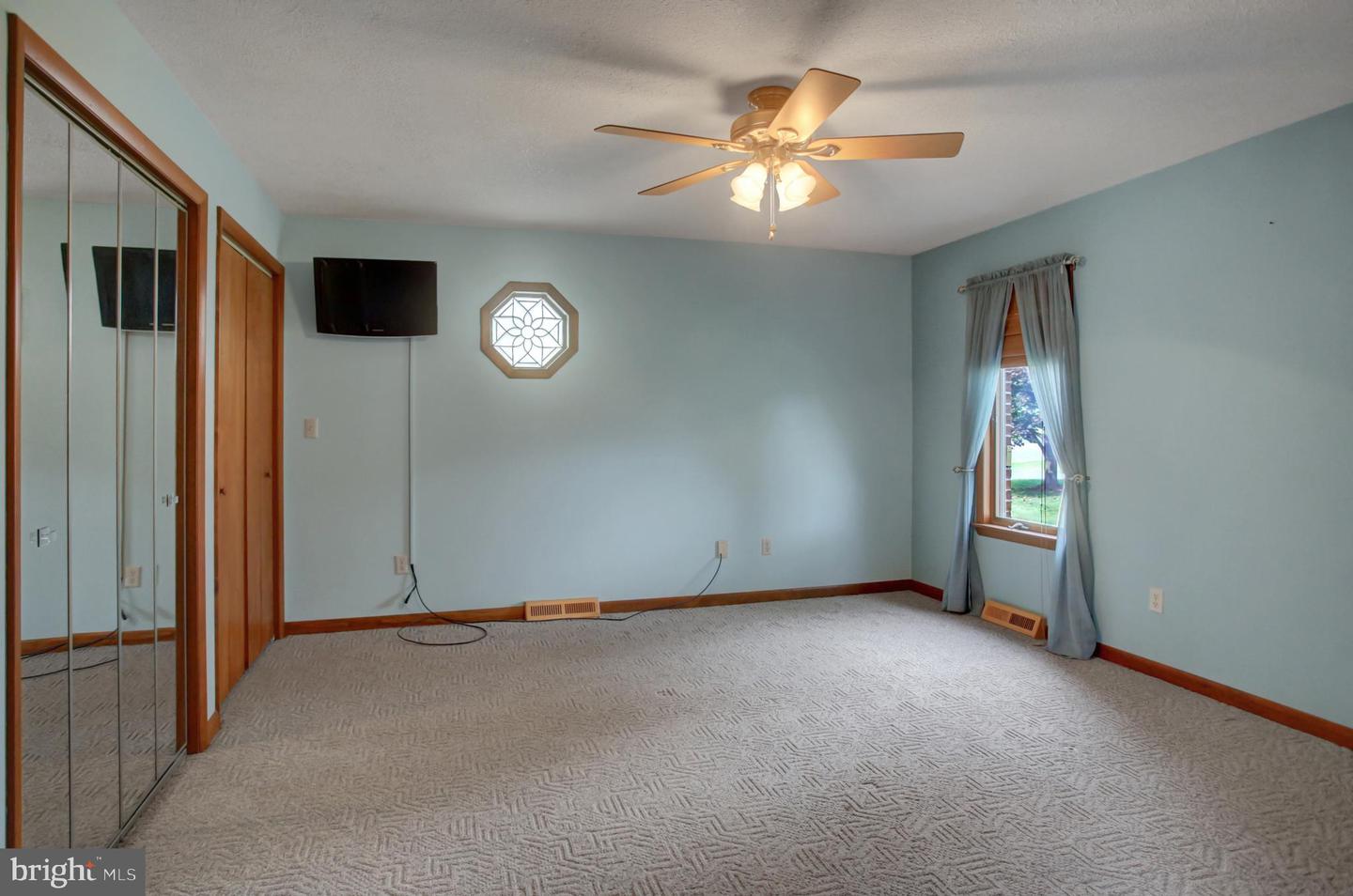 10050 Mccreary Road Property Photo 36