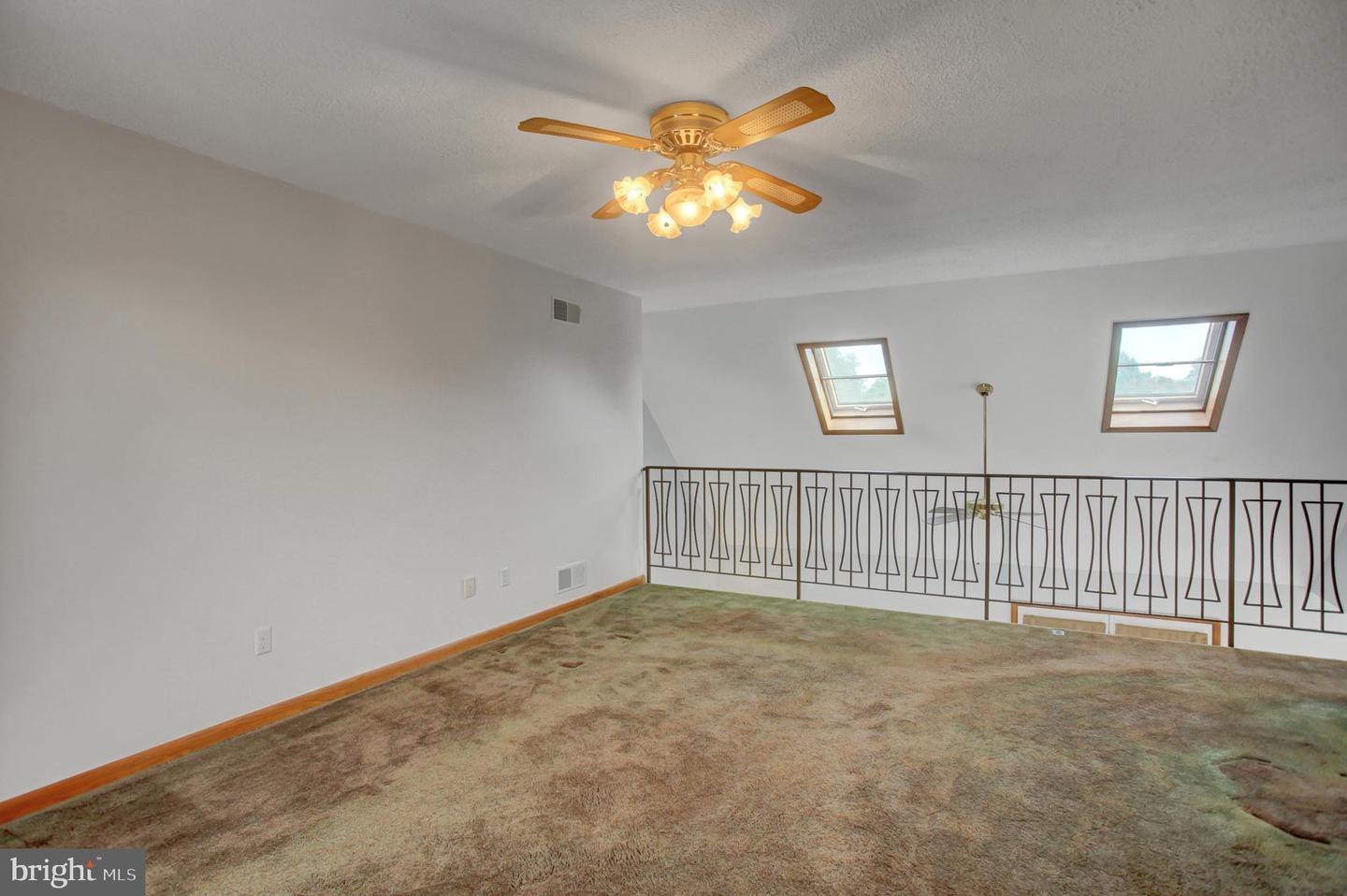 10050 Mccreary Road Property Photo 46
