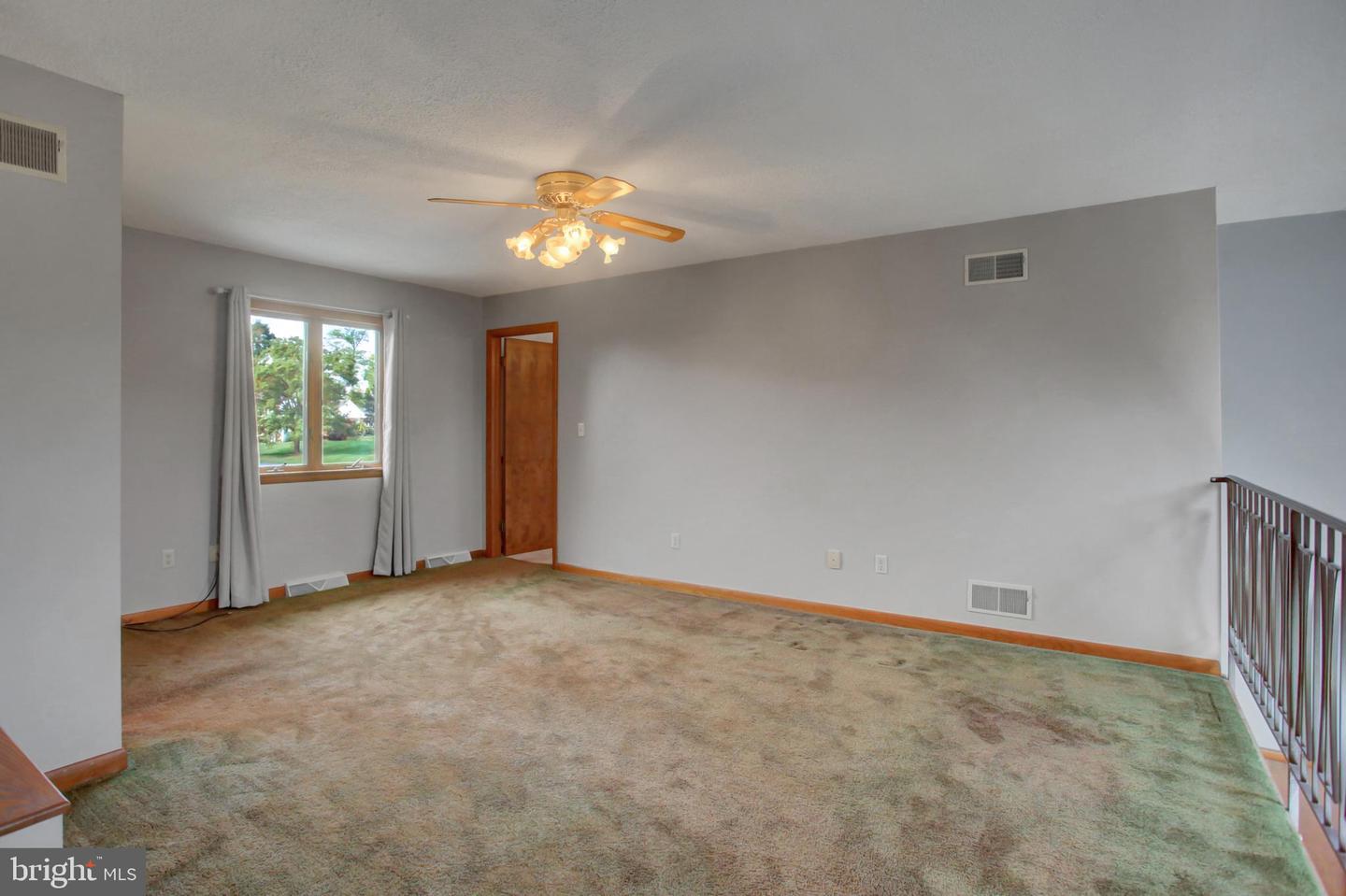 10050 Mccreary Road Property Photo 47