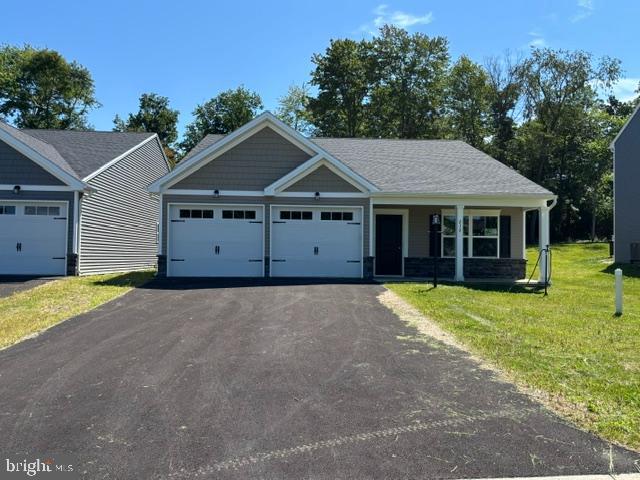 212 Grace Ann Ct Property Photo 1
