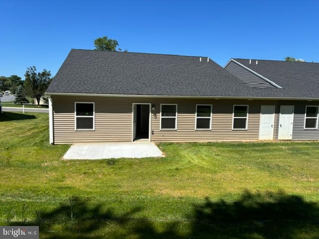 212 Grace Ann Ct Property Photo 3