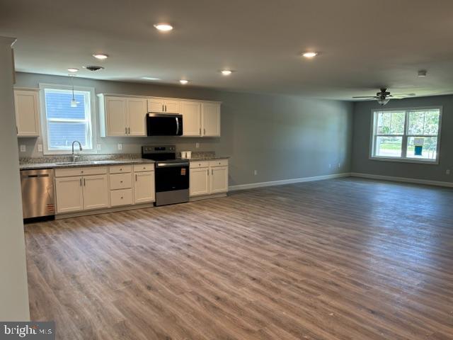 212 Grace Ann Ct Property Photo 10