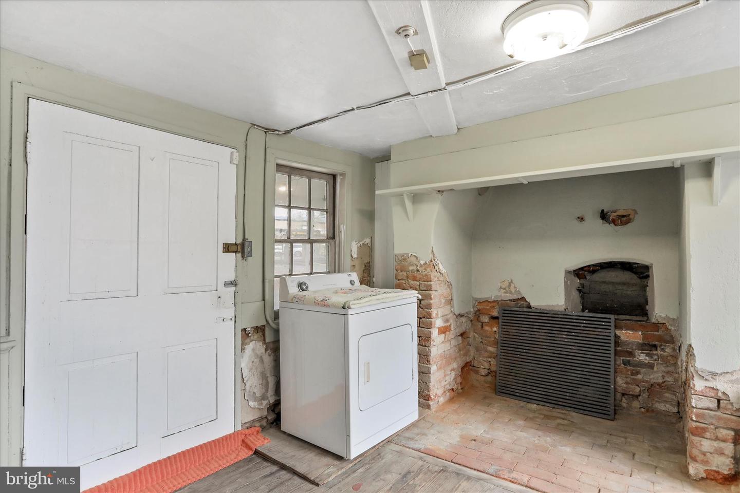 3 W Main St Property Photo 28