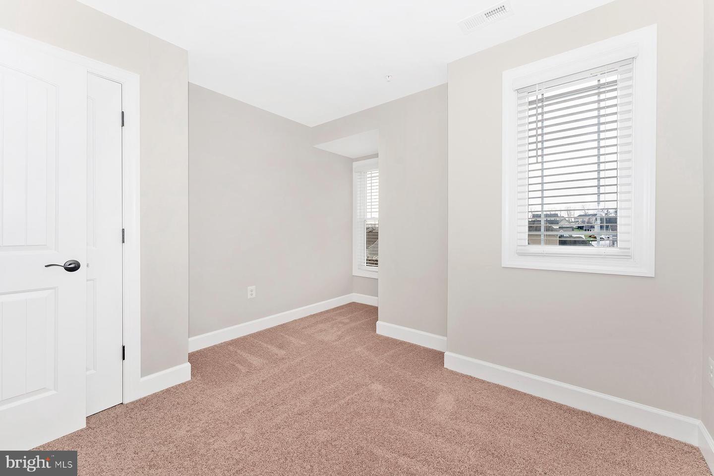 541 Bartholomew Dr Property Photo 23