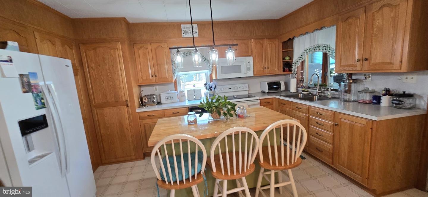 1447 Crottlestown Rd Property Photo 6