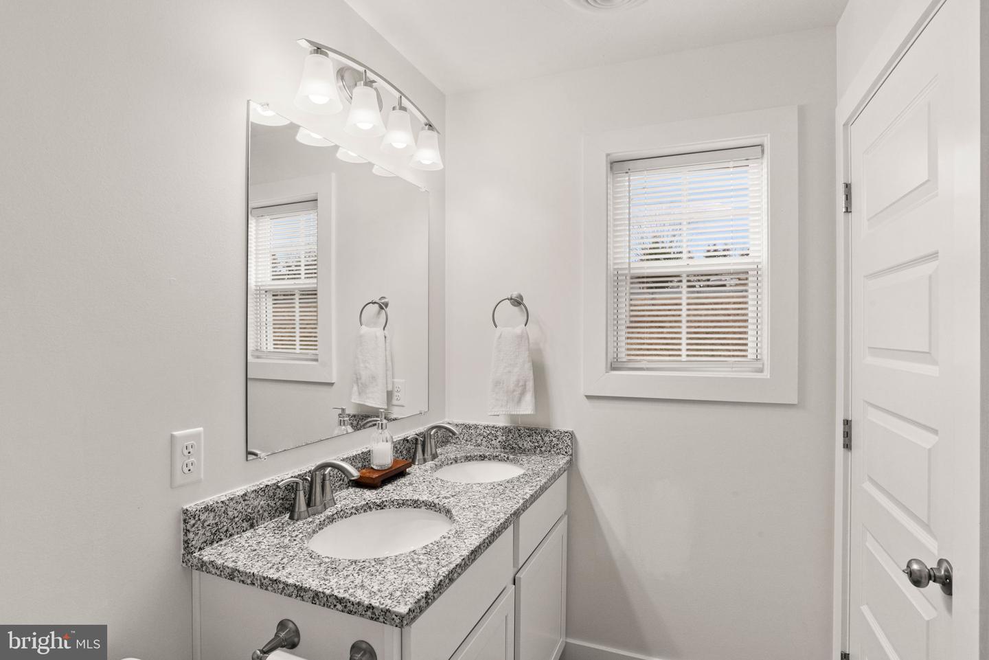 8796 Hillside Way Property Photo 17