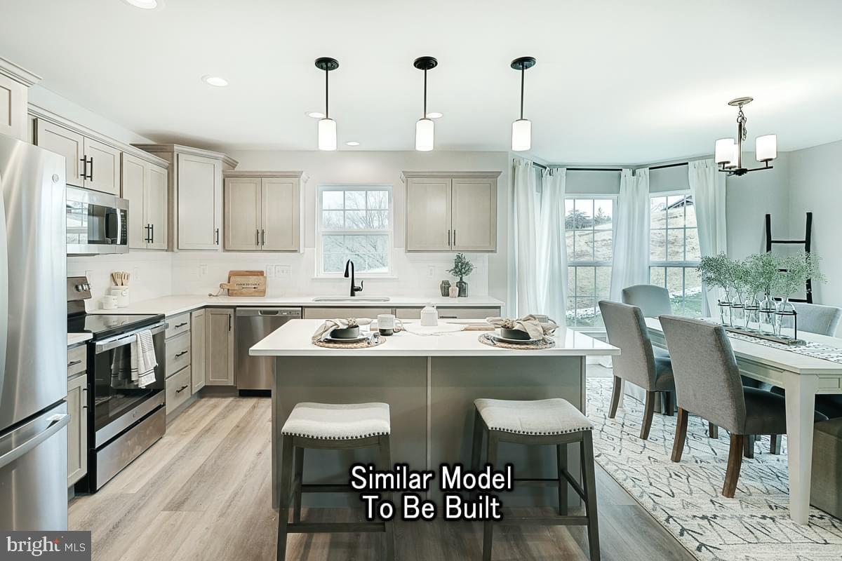 Abbey Plan At Hickory Pointe Property Photo 7