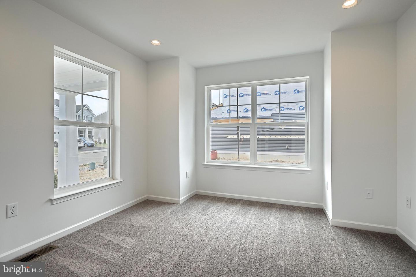 Emily Plan At Hickory Pointe Property Photo 4