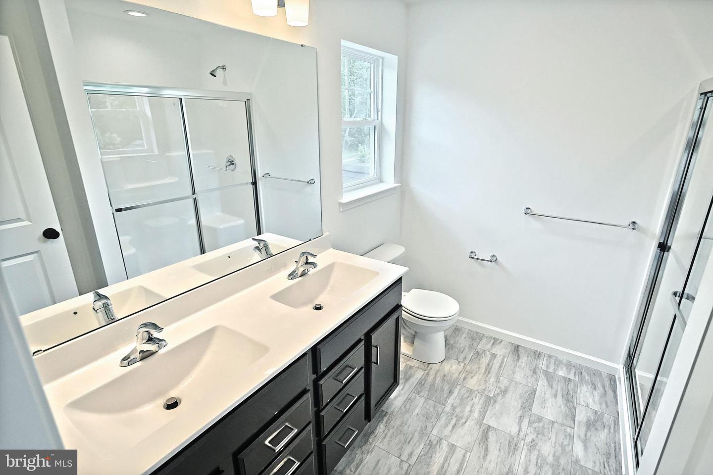 Emily Plan At Hickory Pointe Property Photo 16