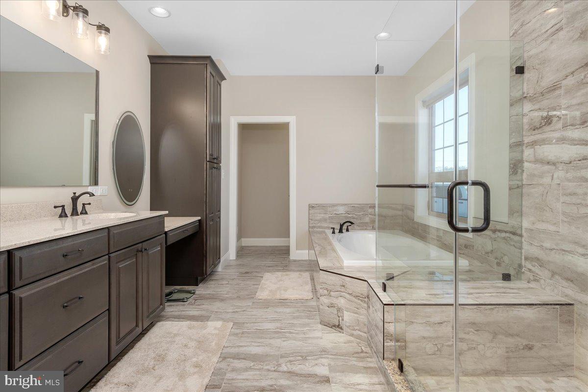 7654 Windmill Road Property Photo 17