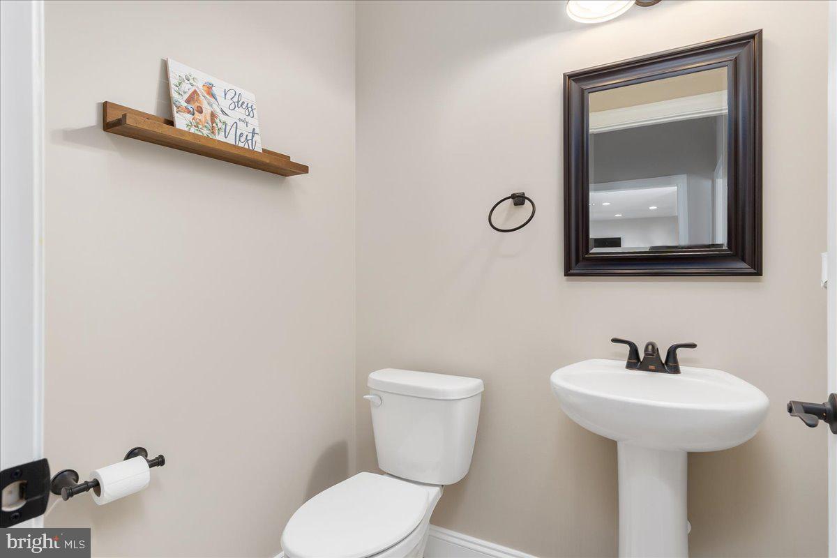 7654 Windmill Road Property Photo 21